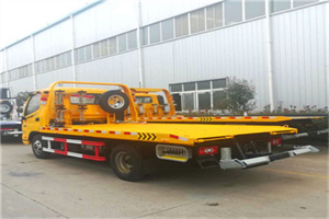 盐津附近拖车救援搭电